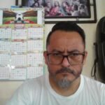 Eduardo Santiago